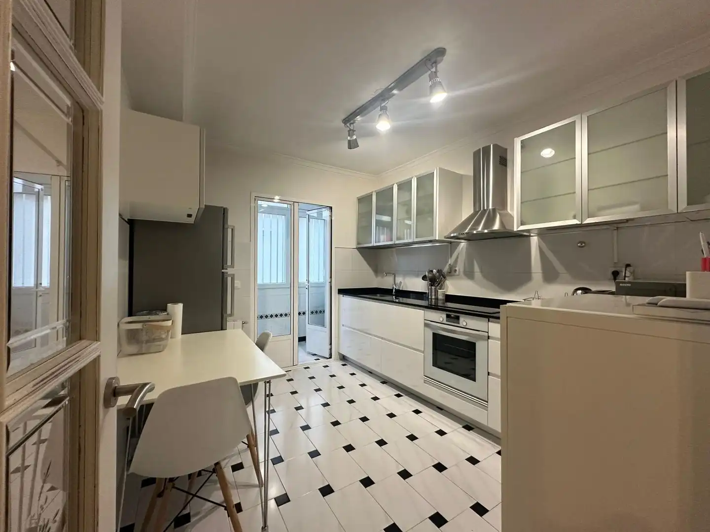 Kitchen of Flat for rent in Santander  with Heating, Parquet flooring and Furnished