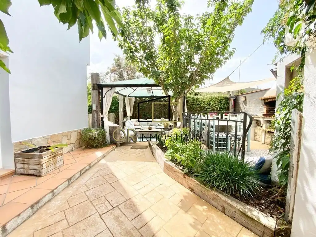 Casa con terraza en venta en Mediona, imagen 14