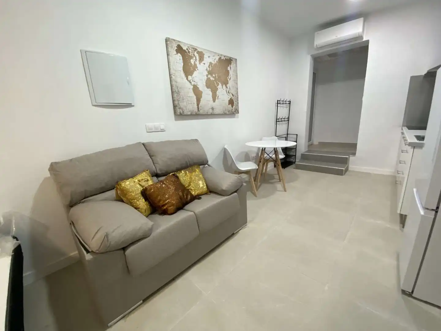 Wohnung zur untervermieten in Alicante / Alacant mit Klimaanlage, Terrasse und Möbliert
