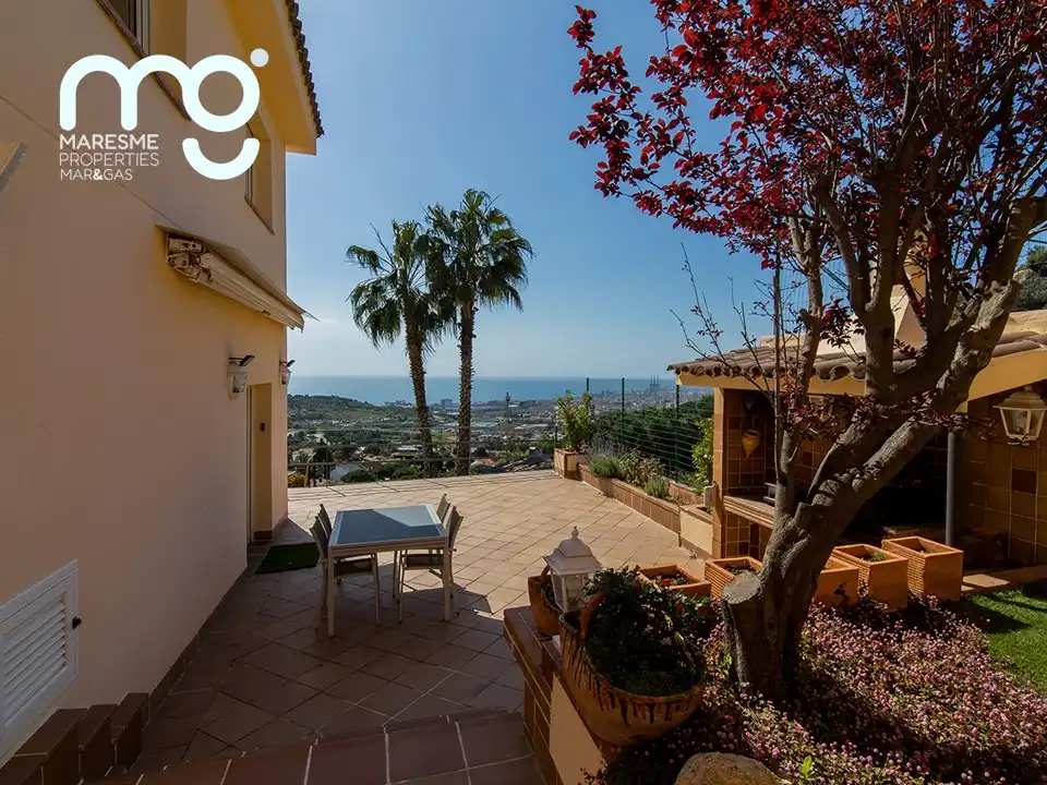 Terraza de Casa o chalet en venta en Tiana con Aire acondicionado, Calefacción y Jardín privado
