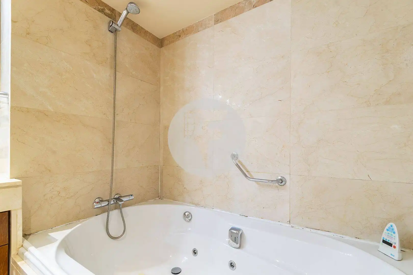 Baño de Dúplex en venta en Barcelona con Aire acondicionado, Calefacción y Terraza