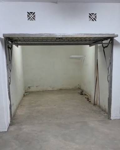 Garaje en Alquiler en Calle el Chaparil, 5 en Chaparil - Torrecilla - Punta Lara