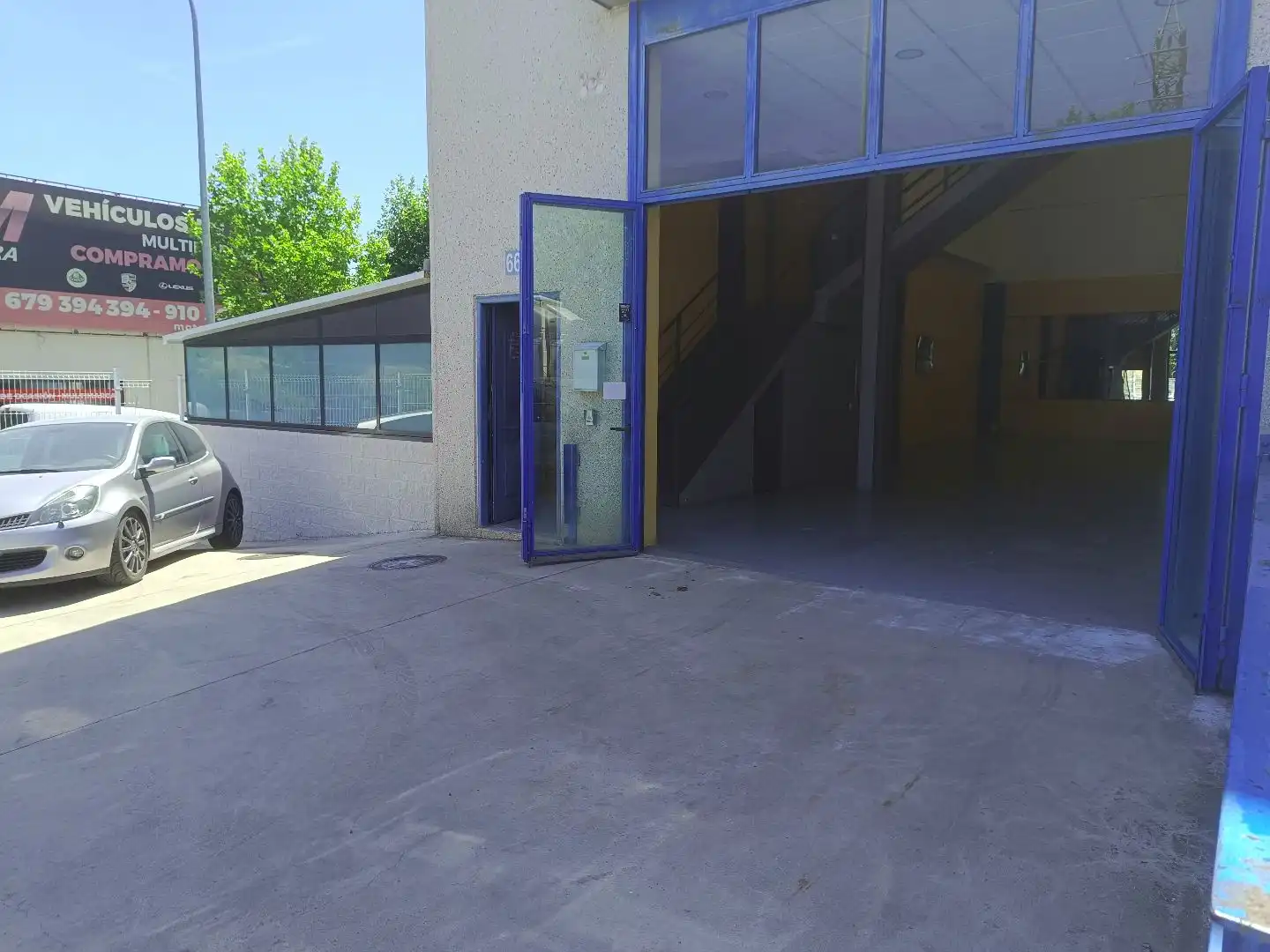 Local de alquiler en Arroyomolinos (Madrid) con Amueblado, Internet y Alarma
