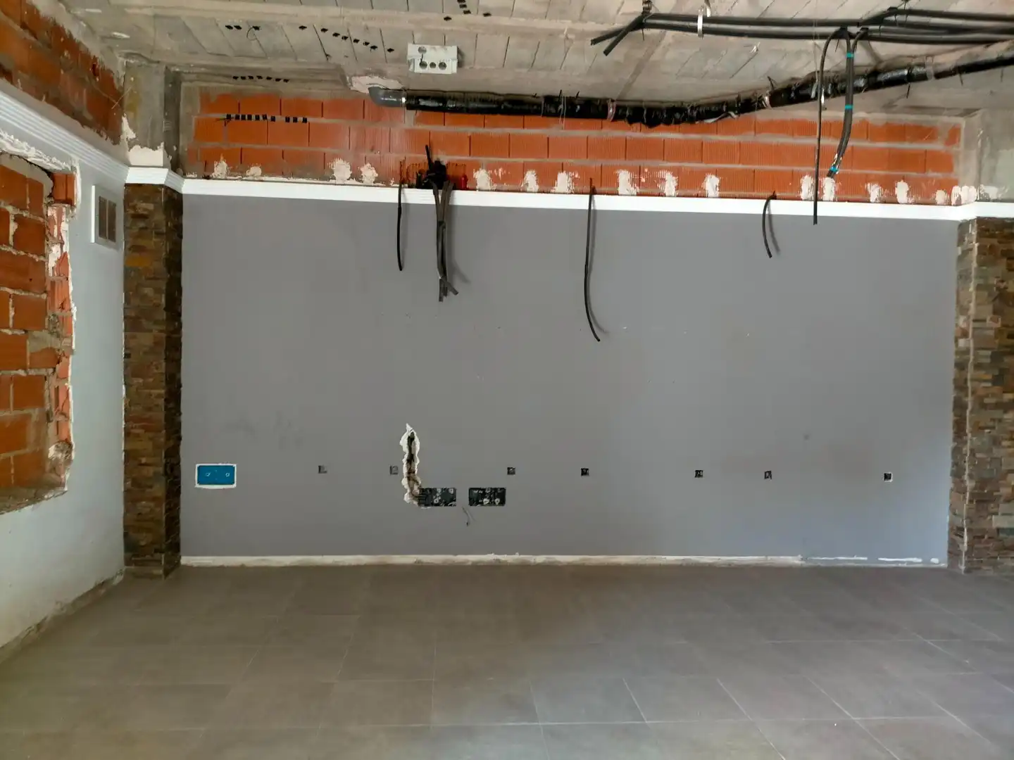 Local comercial en venta en Roquetas de Mar ciudad, imagen 4