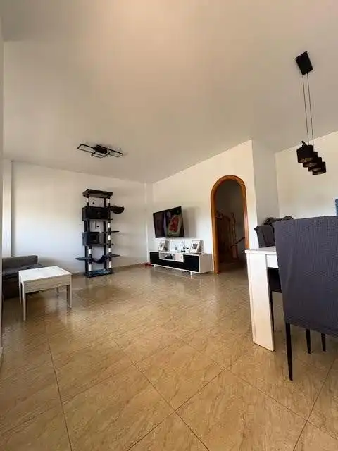 Sala de estar de Dúplex en venta en San Pedro del Pinatar con Aire acondicionado, Calefacción y Terraza