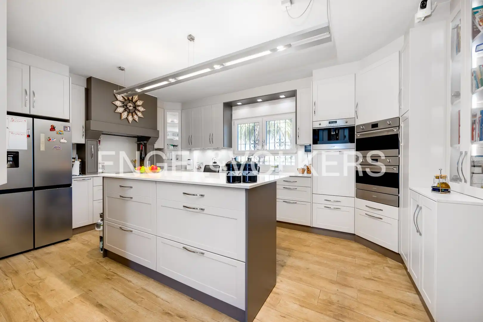 Cocina de Casa o chalet en venta en Daya Vieja con Aire acondicionado, Calefacción y Jardín privado