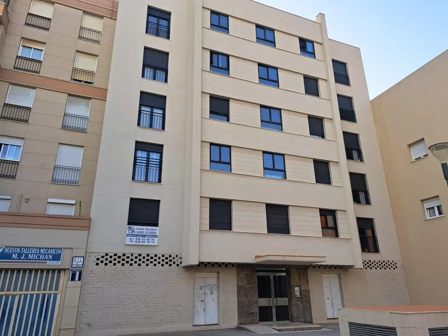 Vista exterior de Pis en venda en Algeciras