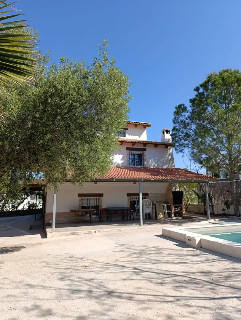 Casa amb piscina en venda a Camino Viejo de Fortuna, imagen 2