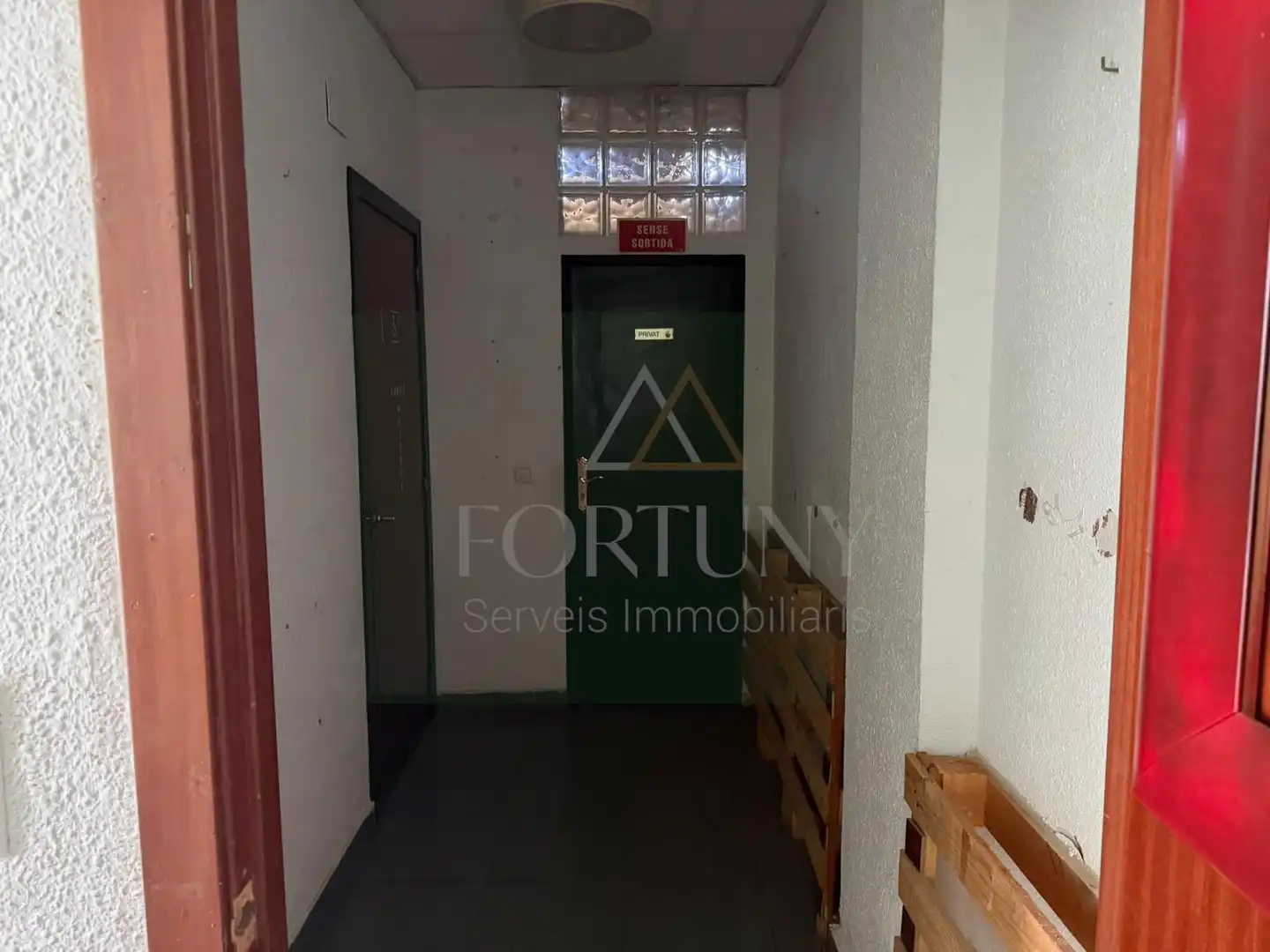 Business premises to rent in Carrer de Santa Maria de Vilafortuny, imagen 8