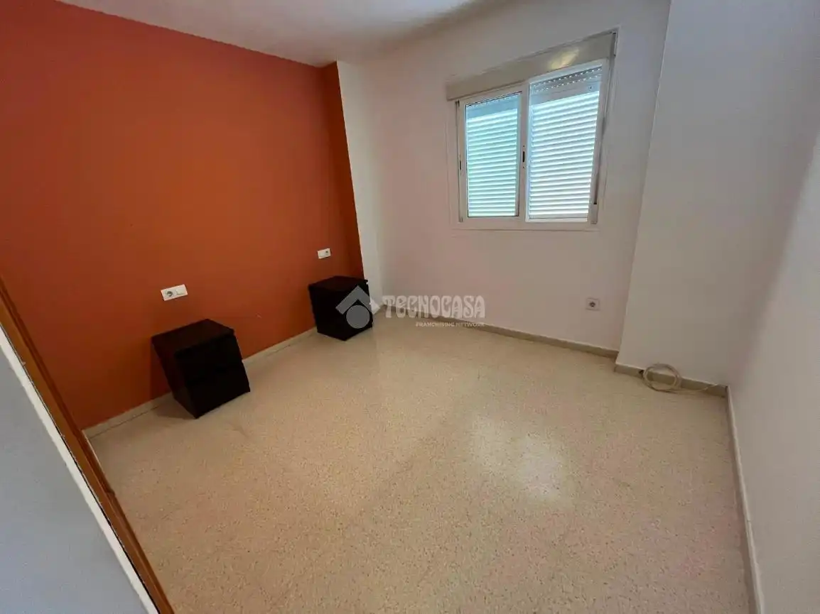 Habitación de Piso en venta en Dos Hermanas con Terraza