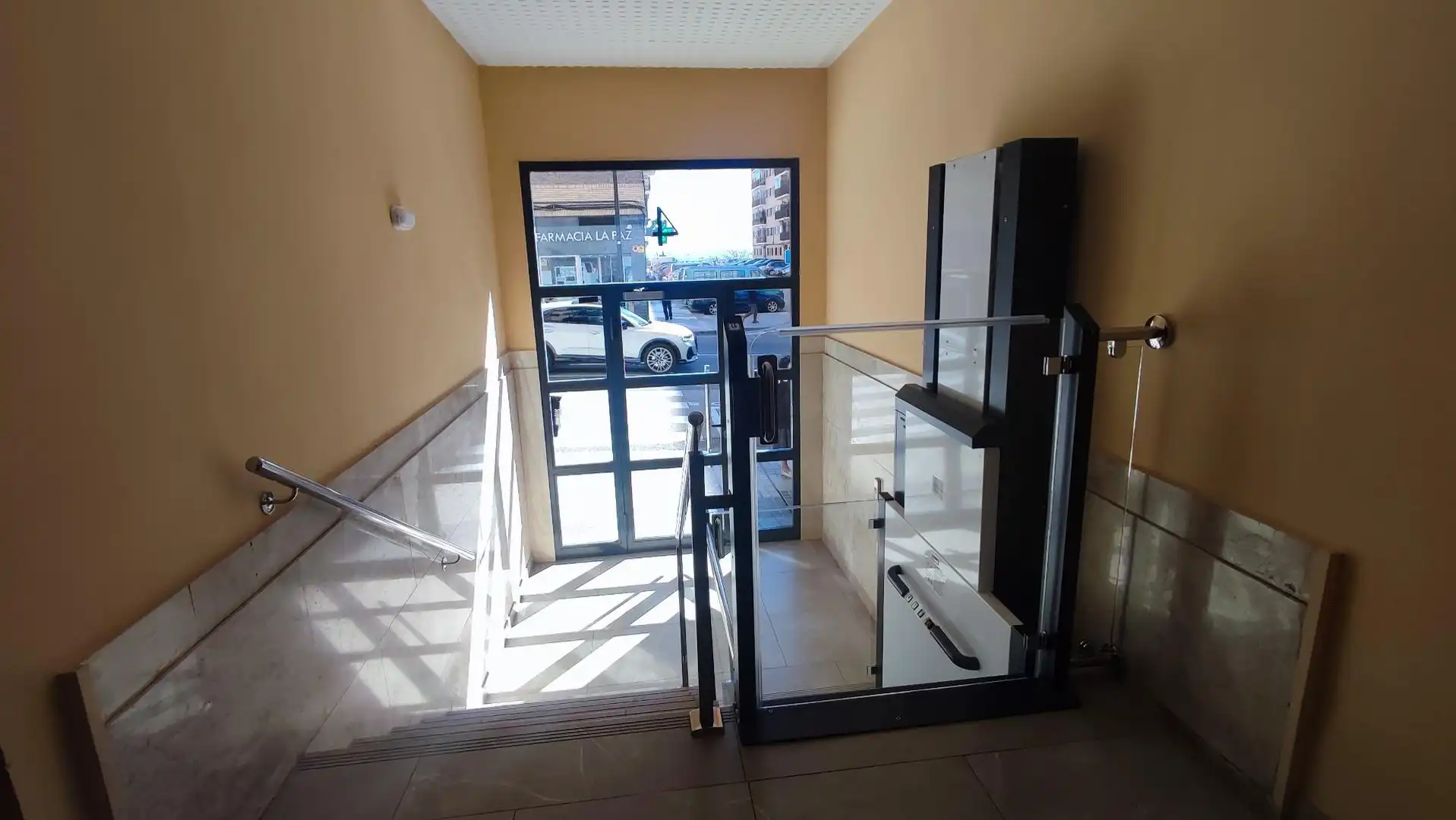 Flat for sale in Zaragoza  with Air Conditioner, Heating and Terrace