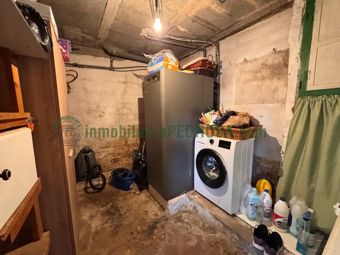 Country house zum Verkauf in Pontevedra Capital  mit Heizung, Privatgarten und Möbliert