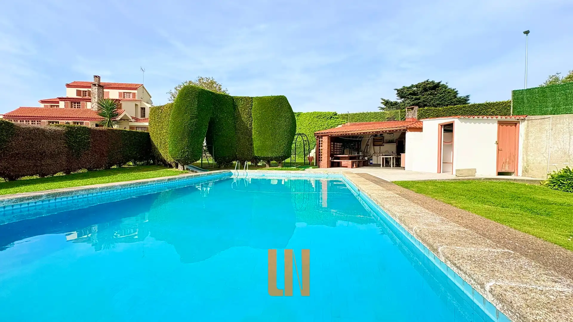 Chalet con piscina en venta en Perillo, imagen 5