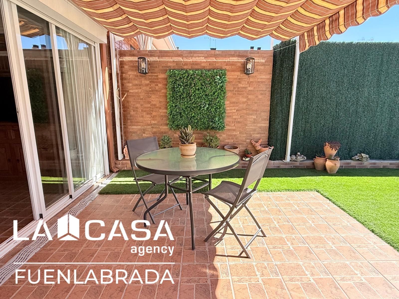 Terrassa de Casa adosada en venda en Griñón amb Aire condicionat, Terrassa i Piscina