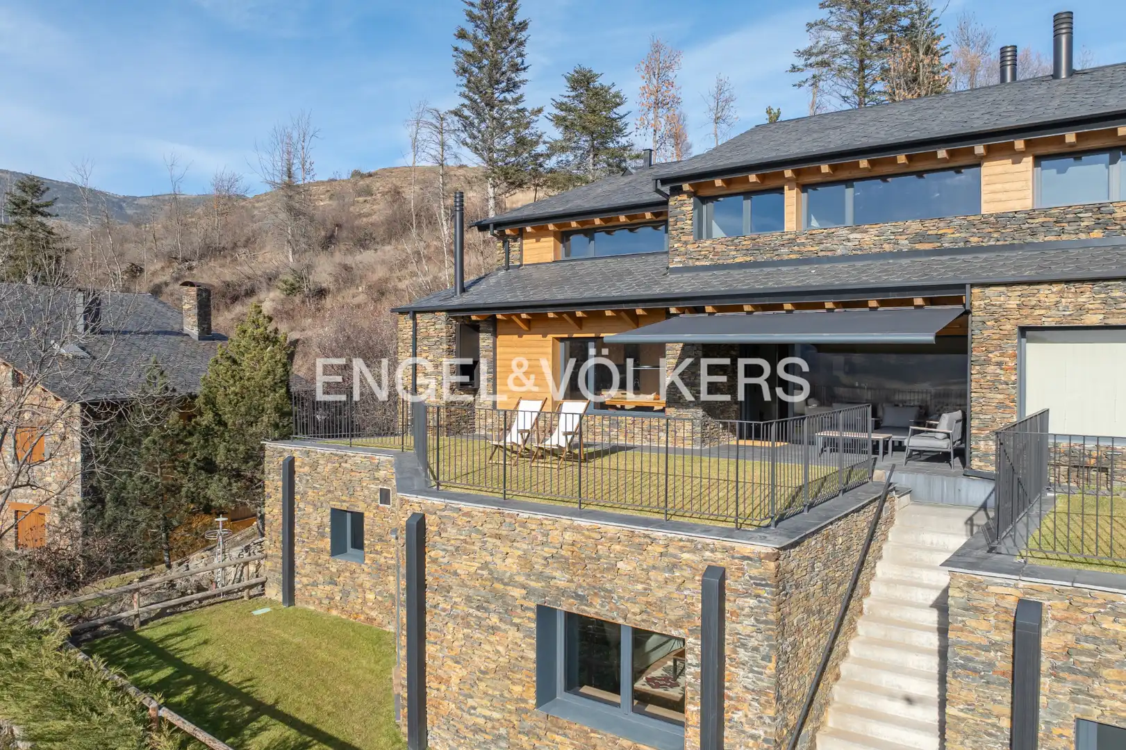 Terrassa de Casa o xalet en venda en Ger amb Calefacció, Jardí privat i Parquet