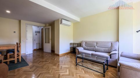 Foto 5 de Piso de alquiler en Adelfas, Madrid Capital