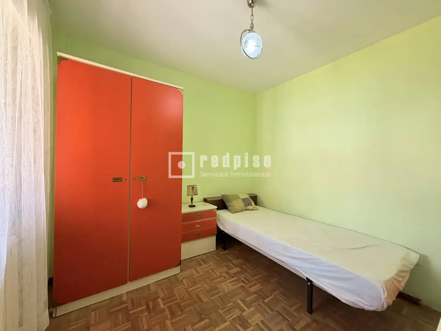 Bedroom of Flat for sale in Madrid