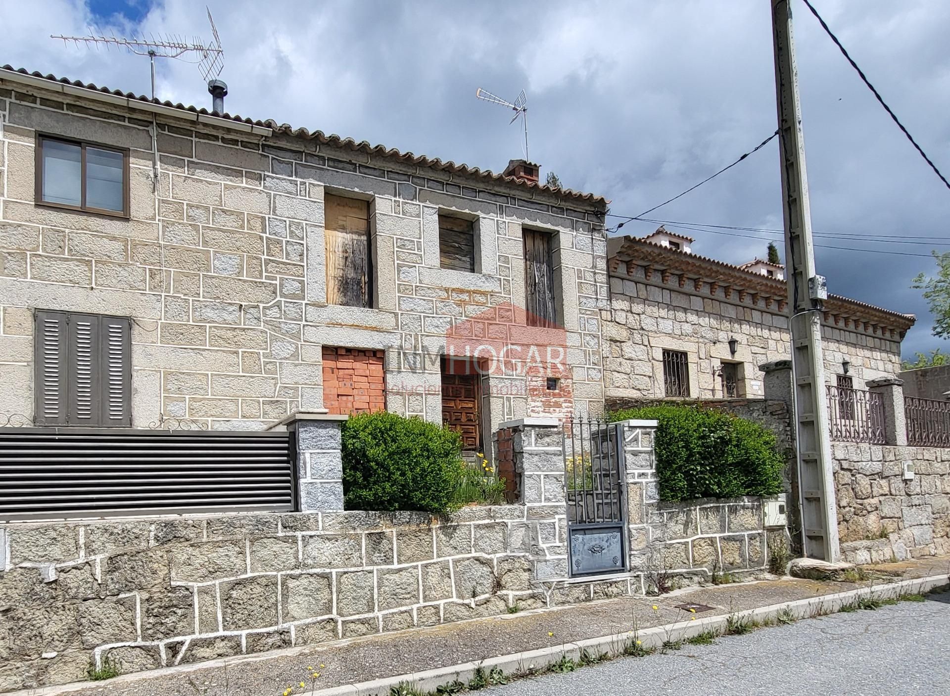Exterior view of House or chalet for sale in Villatoro  with Private garden and Terrace