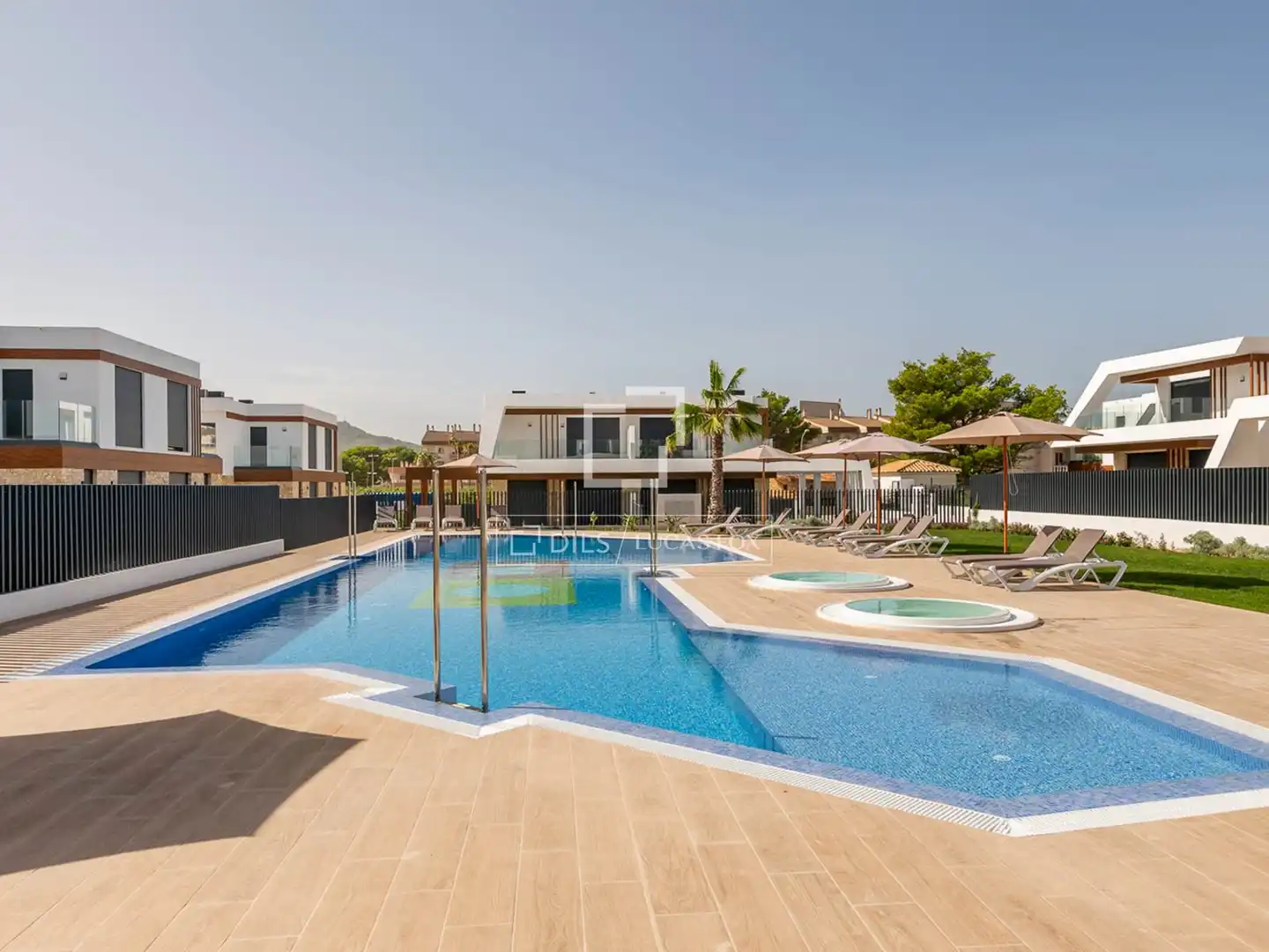 Swimming pool of Houses for sale in Capdepera  with Air Conditioner, Heating and Terrace