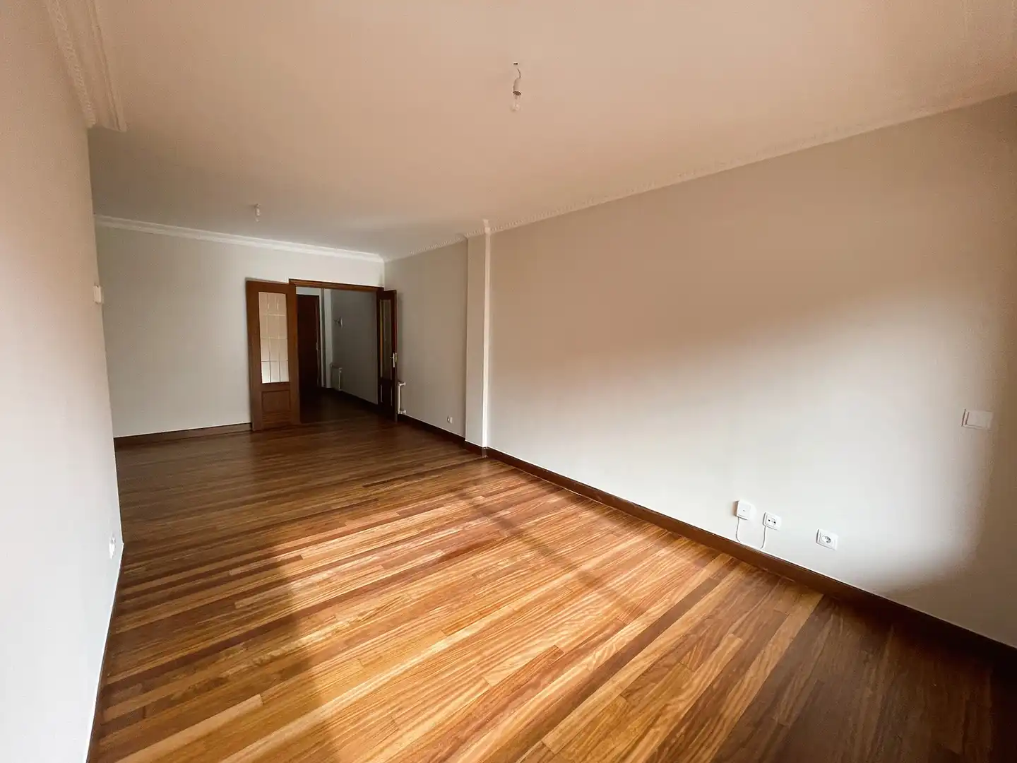Sala d'estar de Pis en venda en Leioa amb Calefacció, Parquet i Terrassa