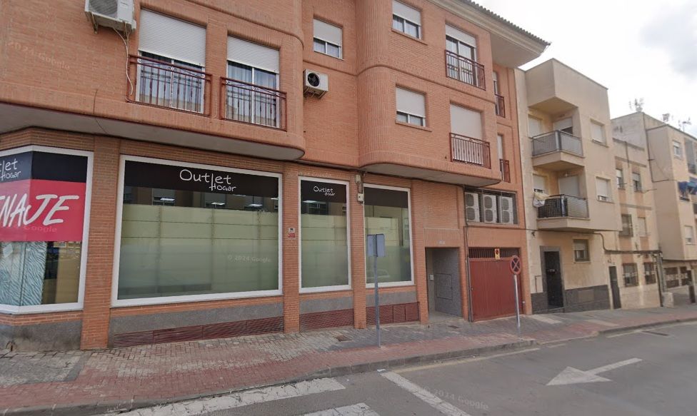 Vista exterior de Garatge en venda en Cieza