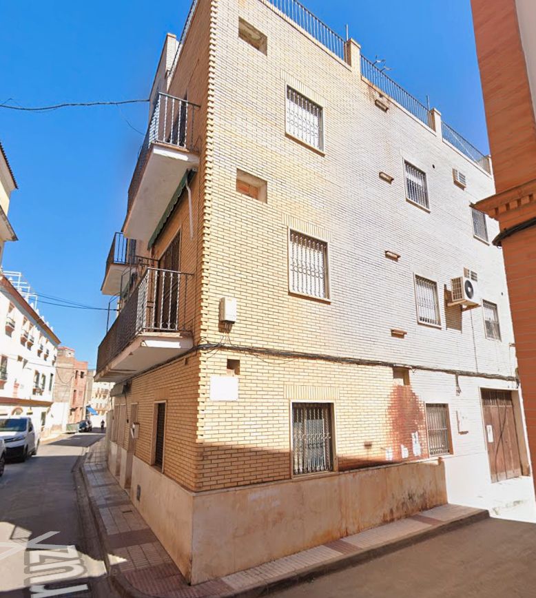 Exterior view of Building for sale in La Algaba