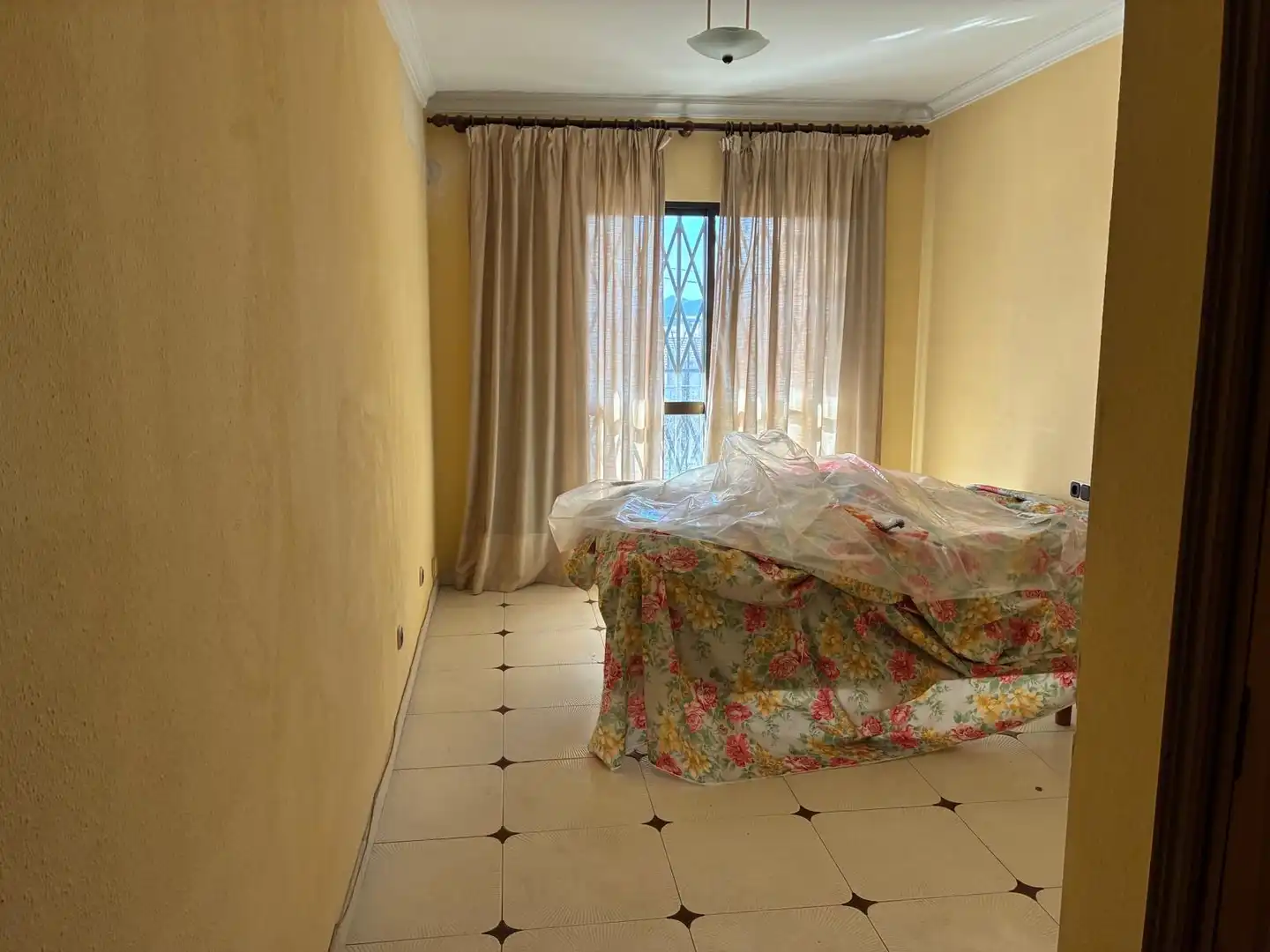Bedroom of Houses for sale in Málaga  with Terrace, Storage room and Furnished