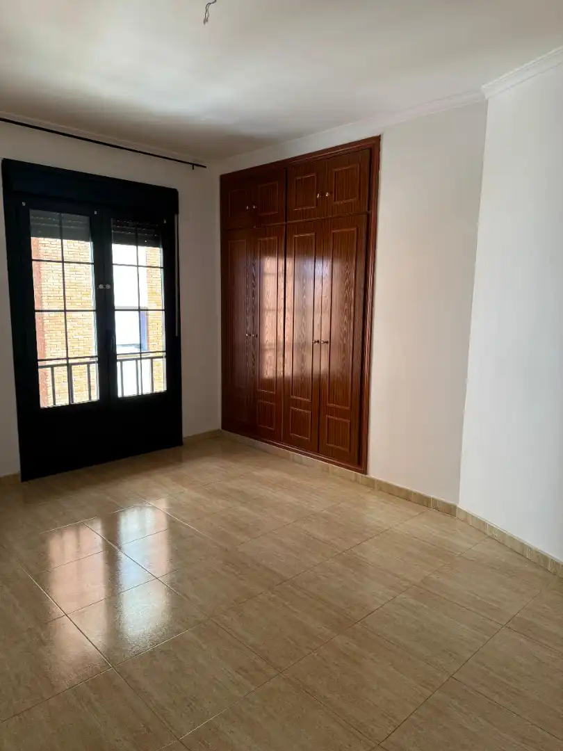 Piso en venta en Alcázar de San Juan con Calefacción, Horno y Lavadora