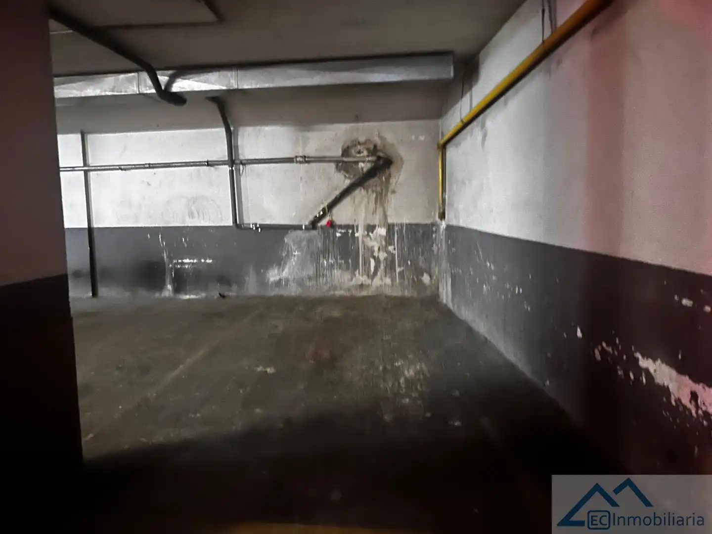 Parking of Garage for rent in Santander