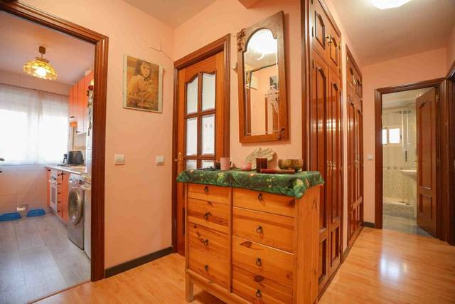 Piso en Venta en C. de la Encomienda de Palacios en Fontarrón