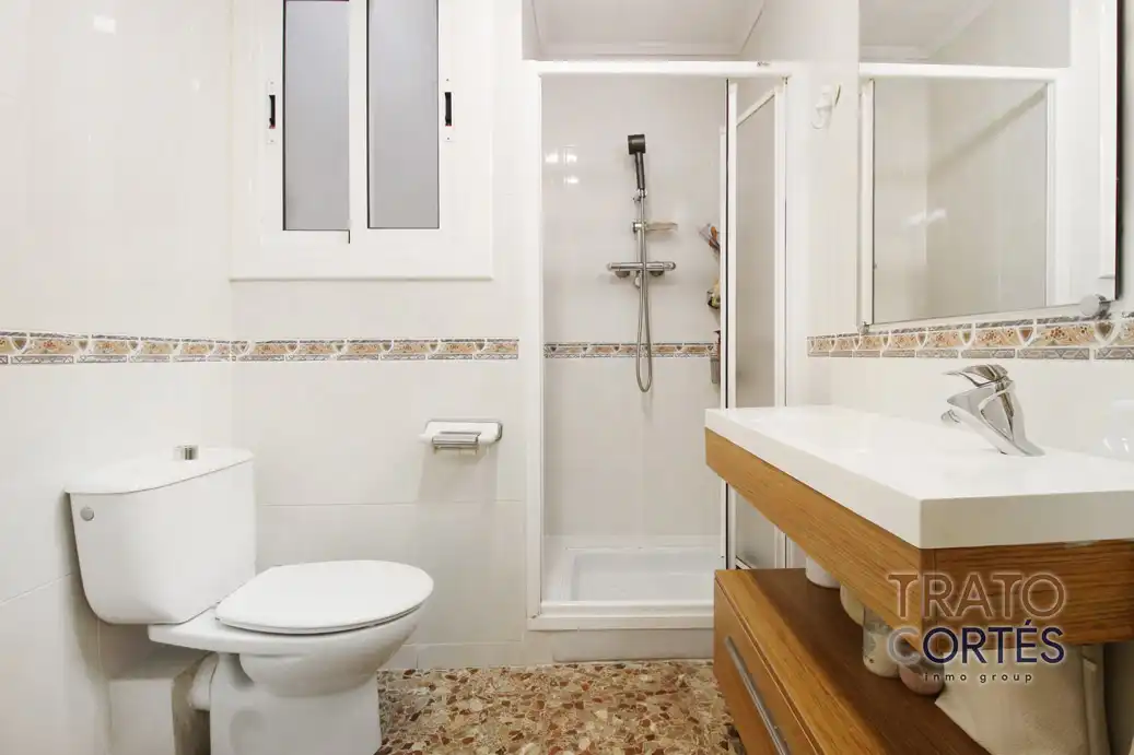 Appartamento con terrazza in vendita a Carrer de Santa Teresa, imagen 18