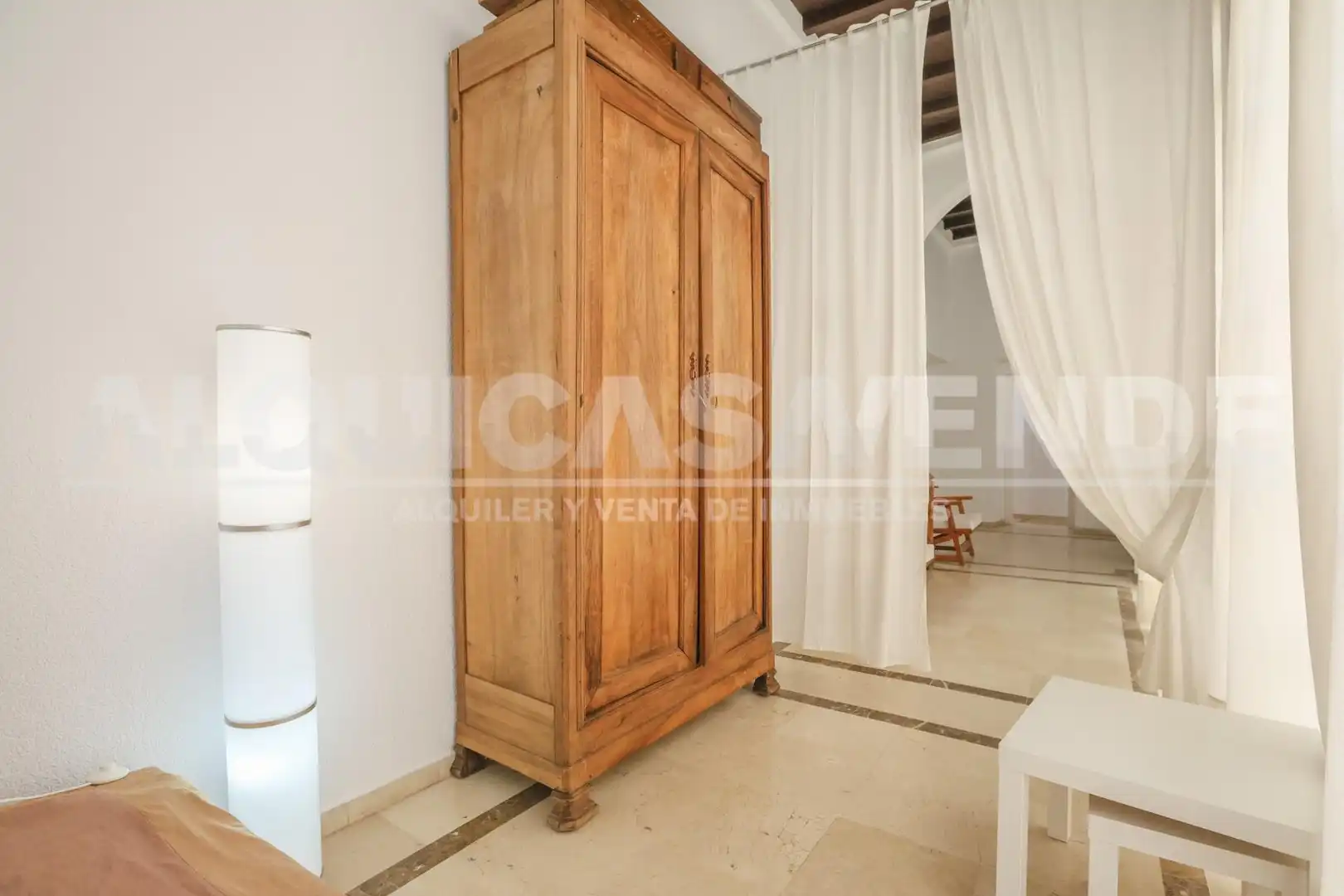 Habitación de Piso de alquiler en Sevilla con Aire acondicionado, Calefacción y Amueblado