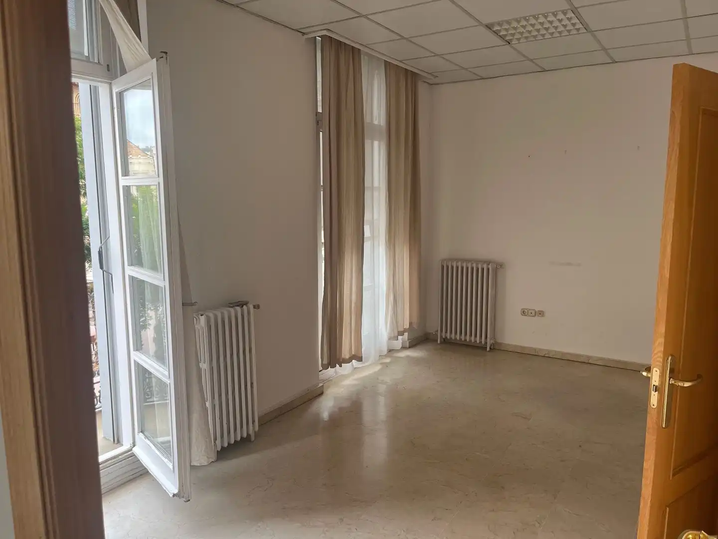 Büro mit Terrasse zur Miete in Plaza Navarra 2, imagen 4