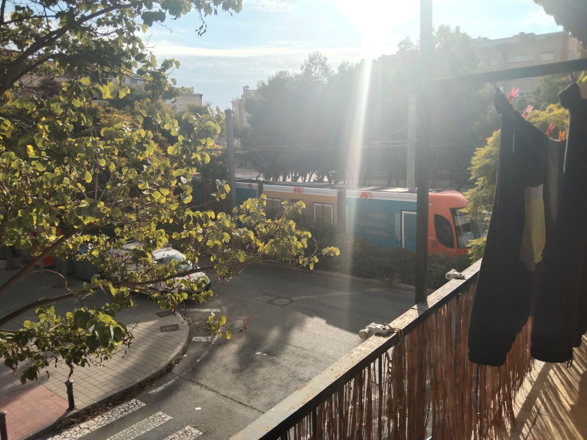 Vista exterior de Pis en venda en Alicante / Alacant amb Moblat i Balcó