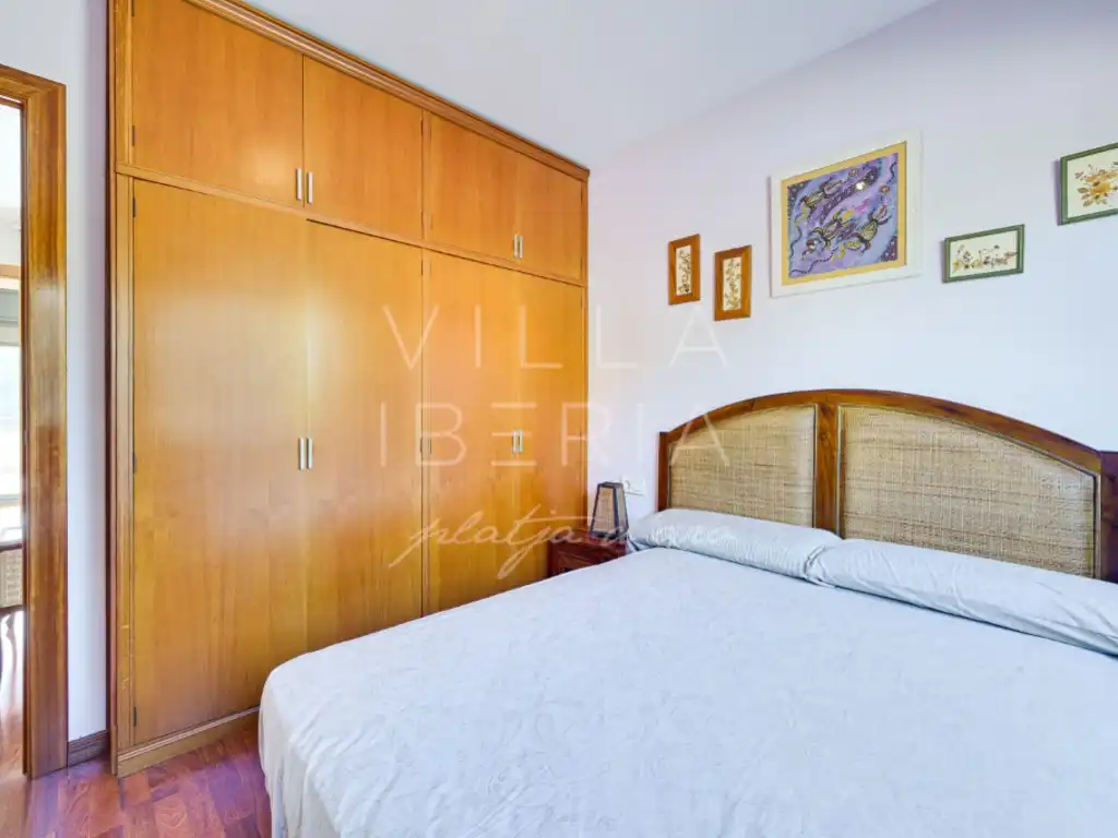 Casa amb piscina en venda a Avenida Rossello 4-B, imagen 19