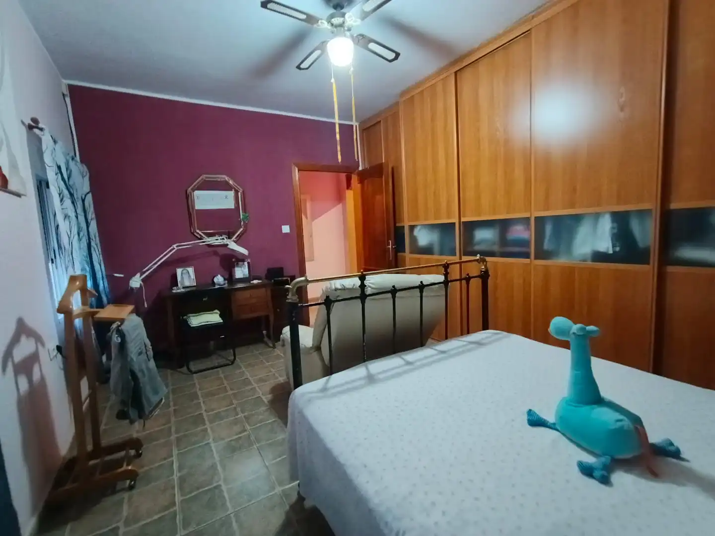 Bedroom of Houses for sale in Esparragalejo, Badajoz