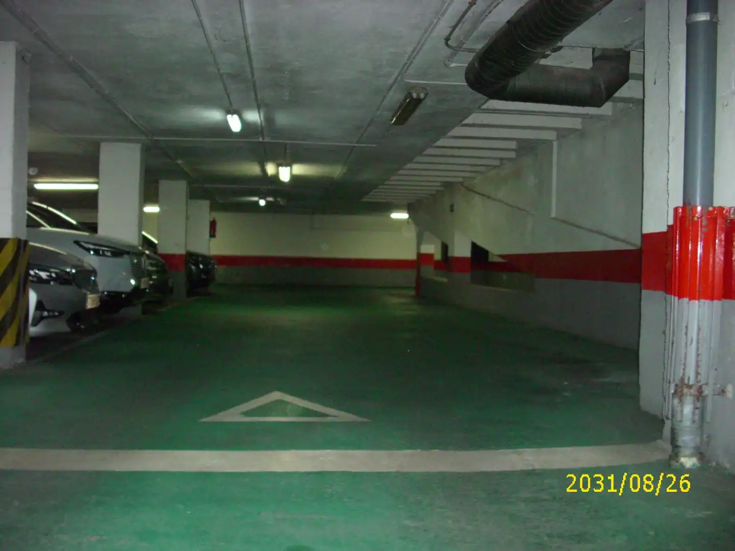 Garage for rent in Calle de Antonio López Aguado, 10, La Paz