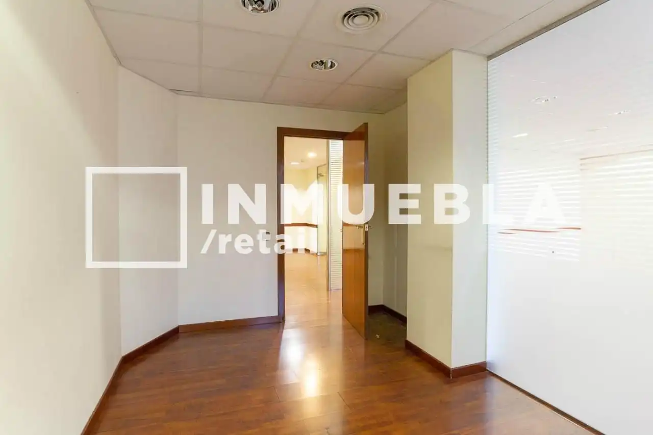 Office space with lift to rent in Valencia, imagen 11