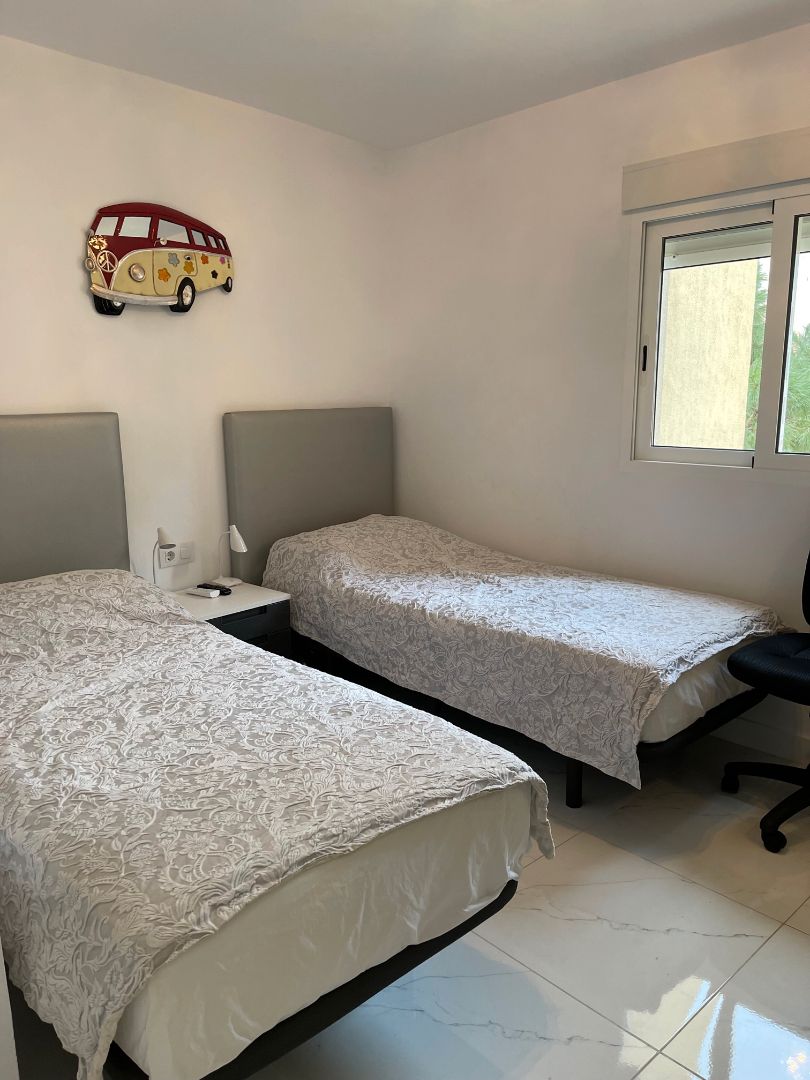 Habitación de Apartamento en venta en Calpe / Calp con Aire acondicionado, Calefacción y Terraza