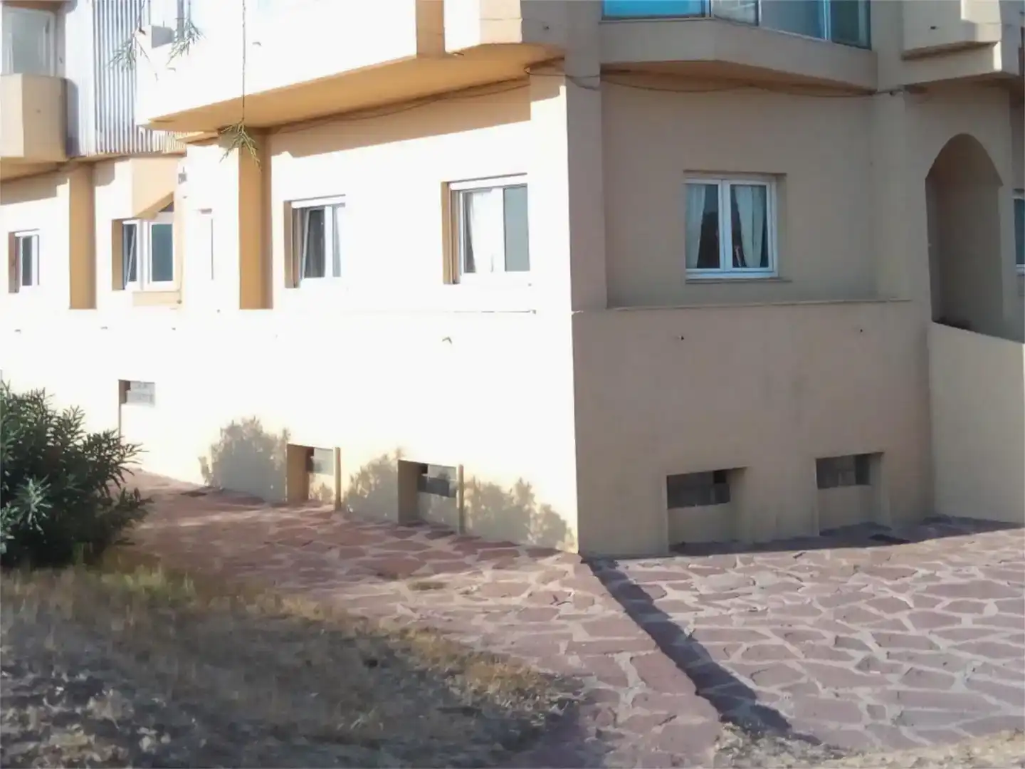 Vista exterior de Pis en venda en  Valencia Capital amb Aire condicionat i Piscina