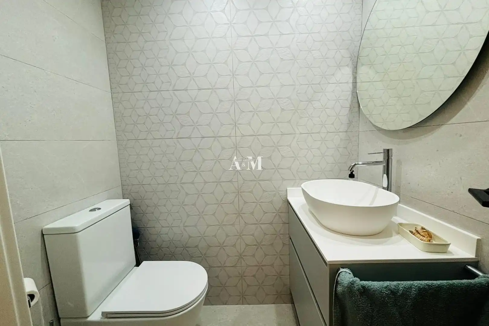 Baño de Piso de alquiler en Torrevieja con Aire acondicionado, Calefacción y Terraza