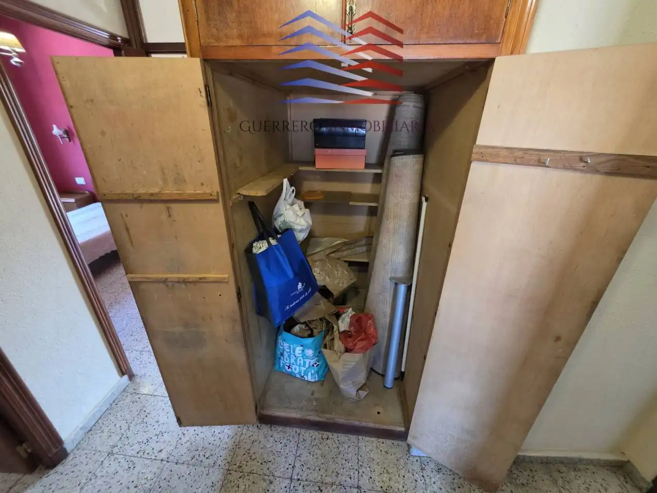 Wohnung zur Miete in Ourense Capital  mit Heizung, Terrasse und Abstellraum
