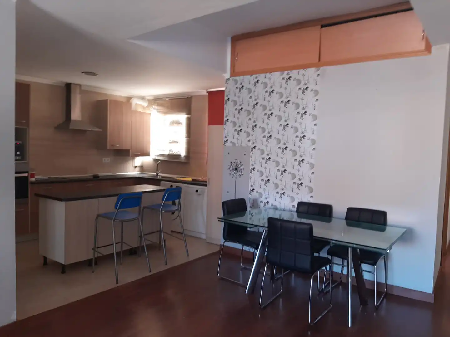 Kitchen of Flat for rent in Valencia  with Air Conditioner, Furnished and Oven