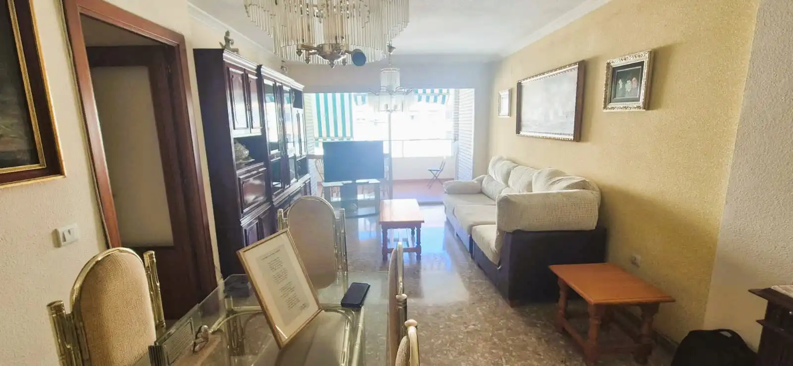 Sala de estar de Piso en venta en Málaga con Terraza, Trastero y Amueblado