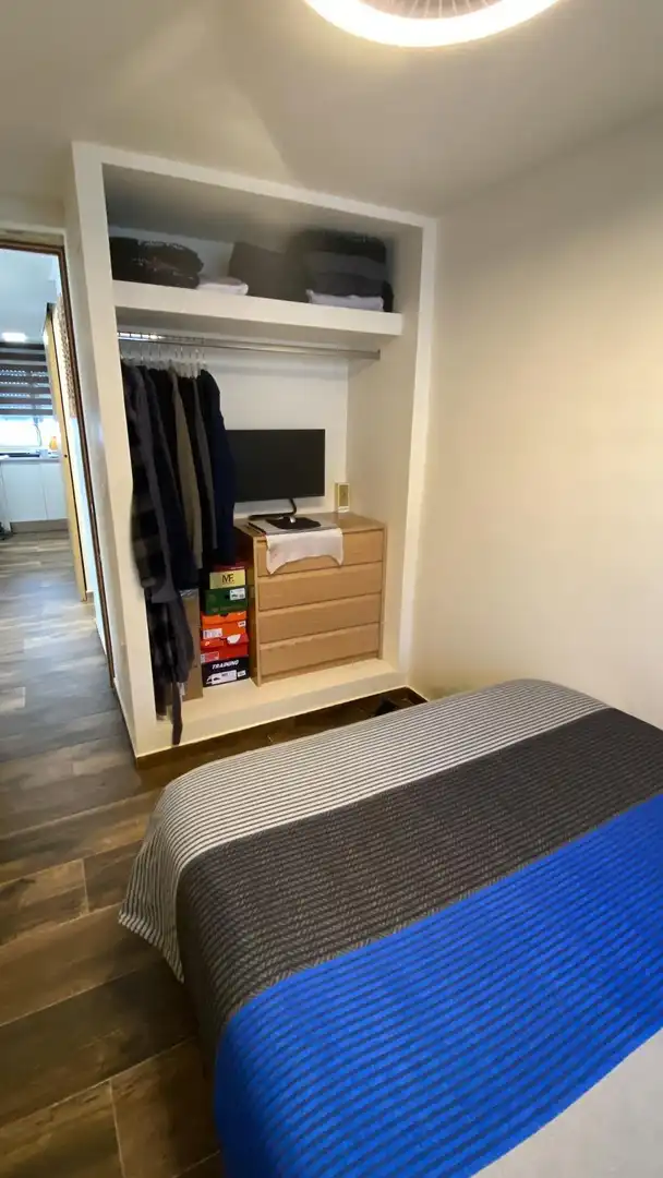 Dormitori de Casa o xalet en venda en La Pobla de Vallbona amb Aire condicionat, Terrassa i Piscina comunitària