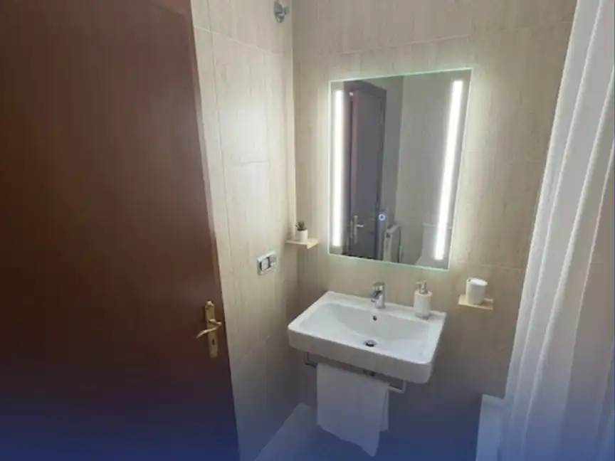 Flat for sale in C/ Joan Margall 3, imagen 8