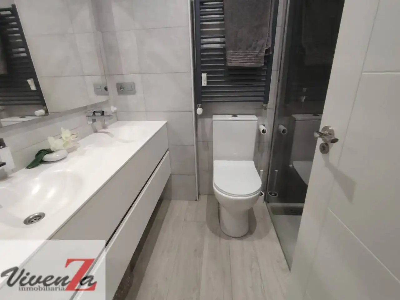 Baño de Piso en venta en Zamora Capital  con Calefacción y Balcón