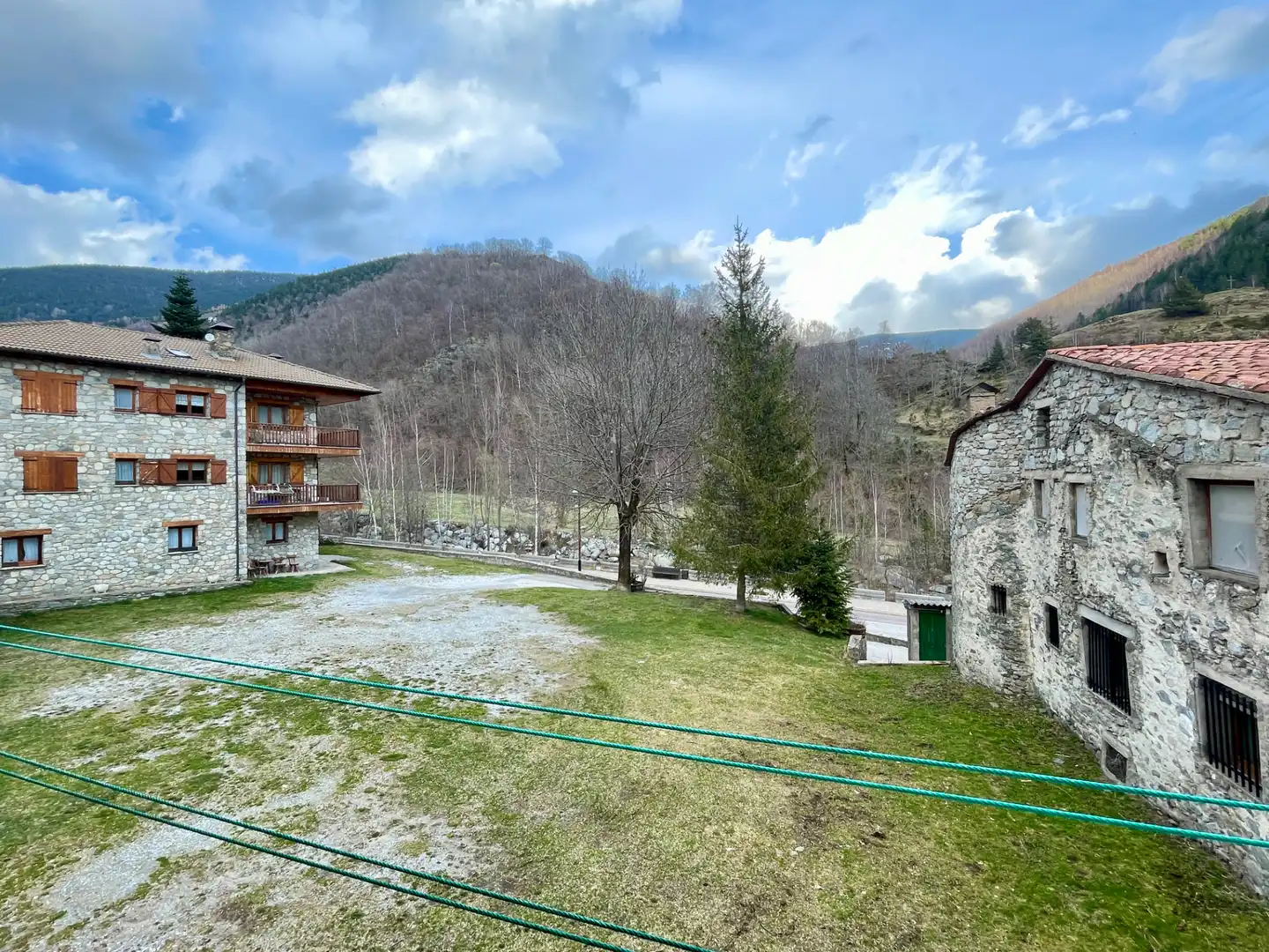 Vista exterior de Finca rústica en venta en Setcases con Calefacción, Amueblado y Horno