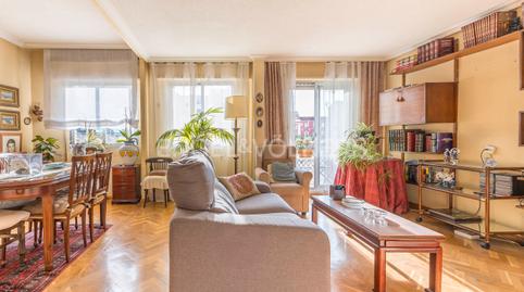 Photo 5 of Apartment for sale in Pacífico, Madrid