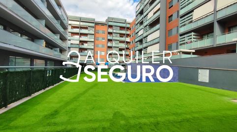 Foto 3 de Piso de alquiler en Poeta J. Agustín Goytisolo, Centro Ciudad, Paterna